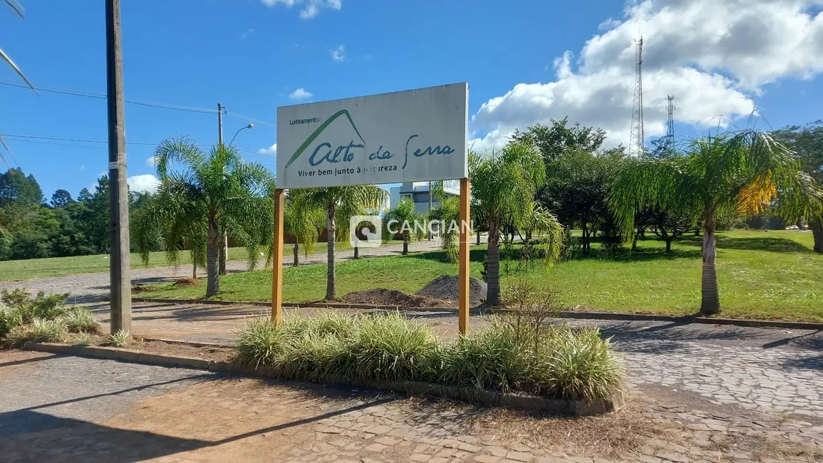 Foto 1 de Terreno / Lote à venda, 675m2 em Itaara - RS