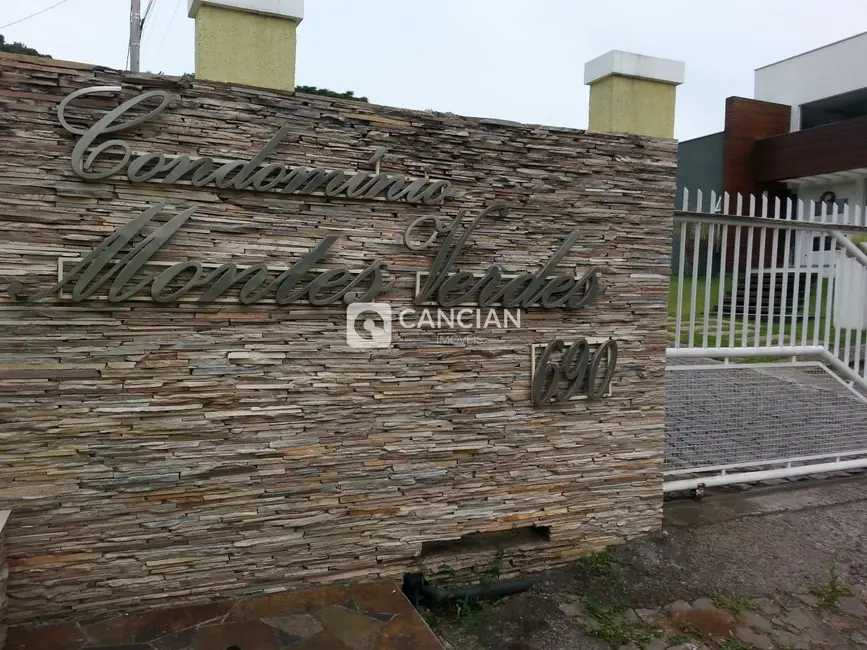 Foto 2 de Terreno / Lote à venda, 300m2 em Itararé, Santa Maria - RS