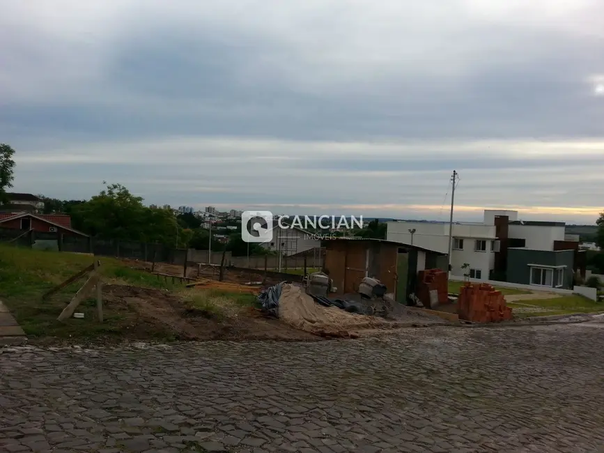 Foto 3 de Terreno / Lote à venda, 300m2 em Itararé, Santa Maria - RS