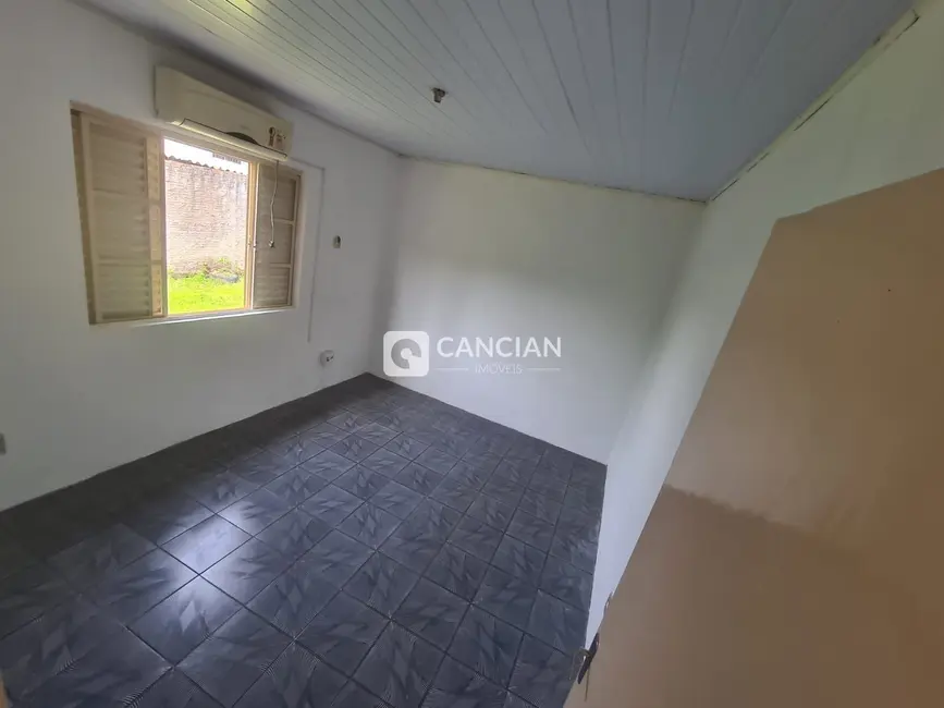 Casa com 3 quartos à venda, 50m2 em São José, Santa Maria - RS - imagem 6 Foto 6 de Casa com 3 quartos à venda, 50m2 em São José, Santa Maria - RS