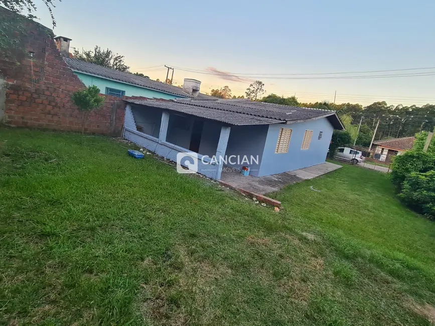 Casa com 3 quartos à venda, 50m2 em São José, Santa Maria - RS - imagem 9 Foto 9 de Casa com 3 quartos à venda, 50m2 em São José, Santa Maria - RS