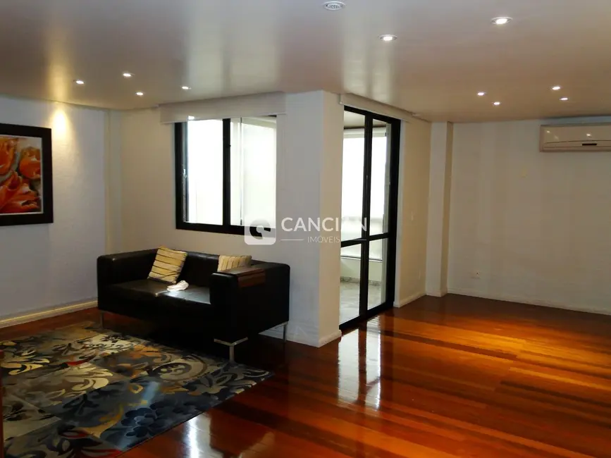 Foto 3 de Apartamento com 3 quartos à venda, 179m2 em Nossa Senhora de Lourdes, Santa Maria - RS