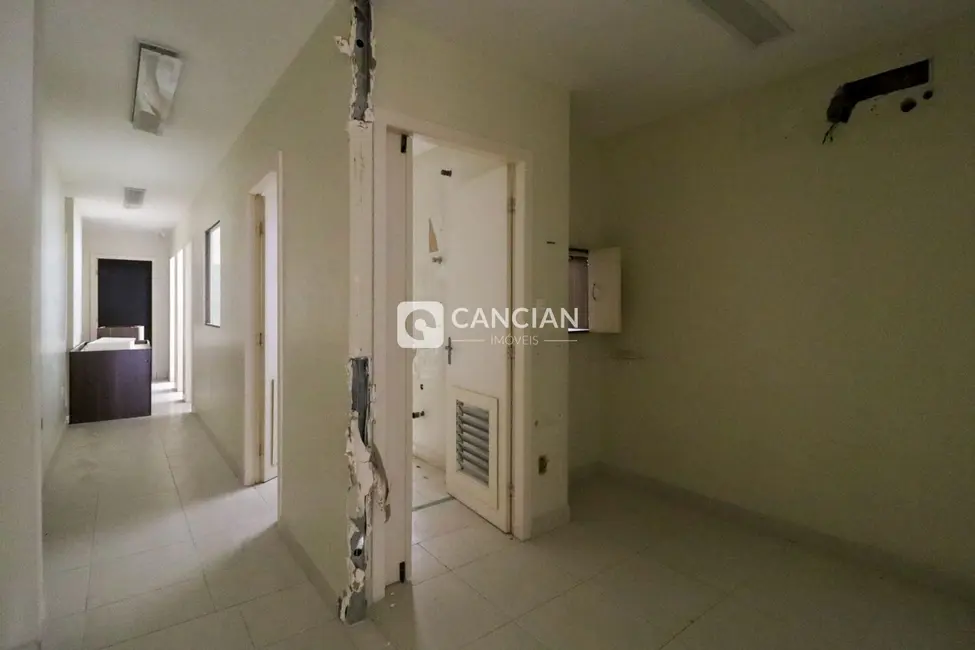 Foto 7 de Sala Comercial com 3 quartos para alugar, 169m2 em Centro, Santa Maria - RS