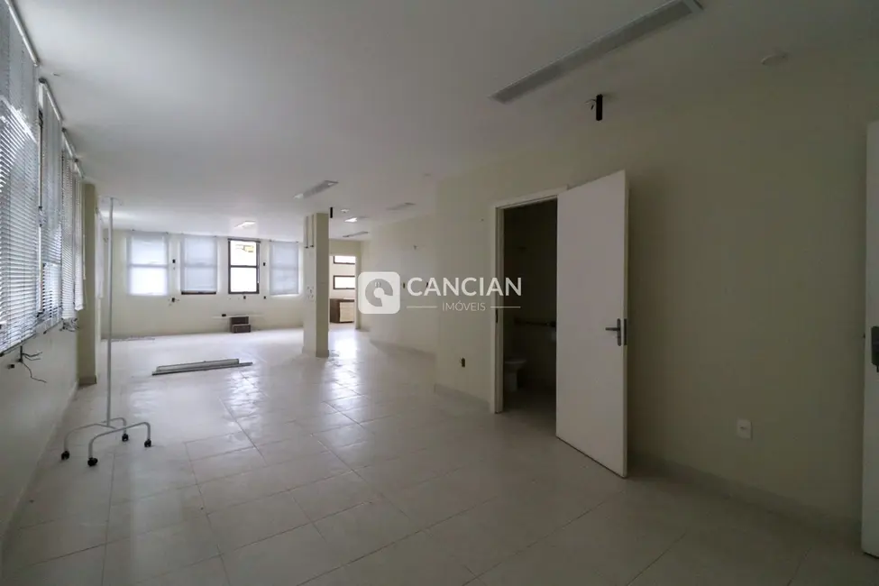 Foto 4 de Sala Comercial com 1 quarto para alugar, 62m2 em Centro, Santa Maria - RS