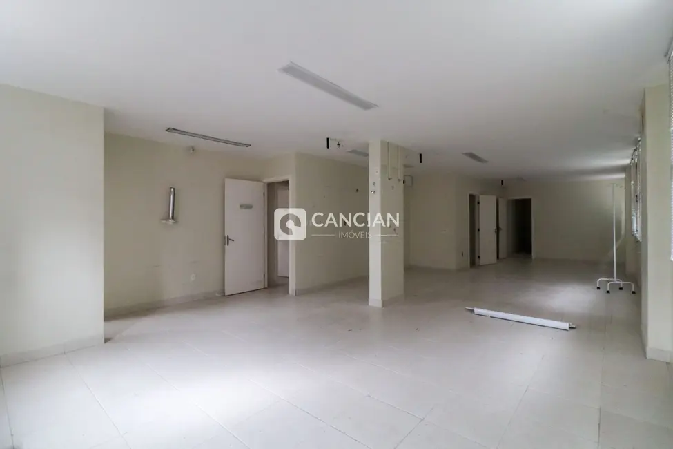 Sala Comercial com 1 quarto para alugar, 53m2 em Centro, Santa Maria - RS - imagem 3 Foto 3 de Sala Comercial com 1 quarto para alugar, 53m2 em Centro, Santa Maria - RS