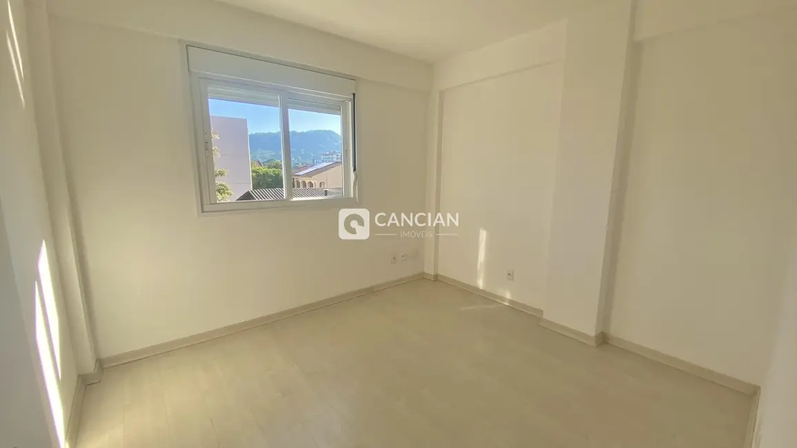 Foto 9 de Apartamento com 3 quartos à venda, 98m2 em Presidente João Goulart, Santa Maria - RS