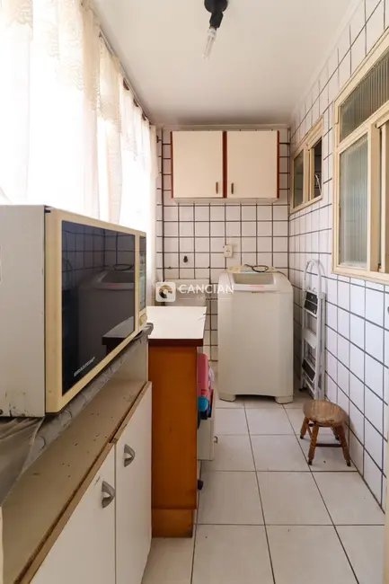 Foto 8 de Cobertura com 2 quartos para alugar, 115m2 em Centro, Santa Maria - RS