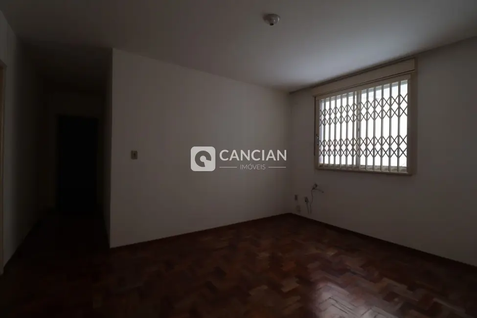 Apartamento com 2 quartos para alugar, 67m2 em Centro, Santa Maria - RS - imagem 4 Foto 4 de Apartamento com 2 quartos para alugar, 67m2 em Centro, Santa Maria - RS