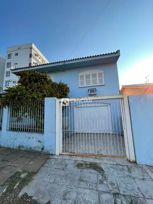 Foto 1 de Casa com 2 quartos à venda, 180m2 em Nossa Senhora do Rosário, Santa Maria - RS