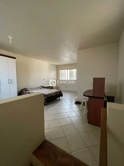 Casa com 2 quartos à venda, 180m2 em Nossa Senhora do Rosário, Santa Maria - RS - imagem 6 Foto 6 de Casa com 2 quartos à venda, 180m2 em Nossa Senhora do Rosário, Santa Maria - RS