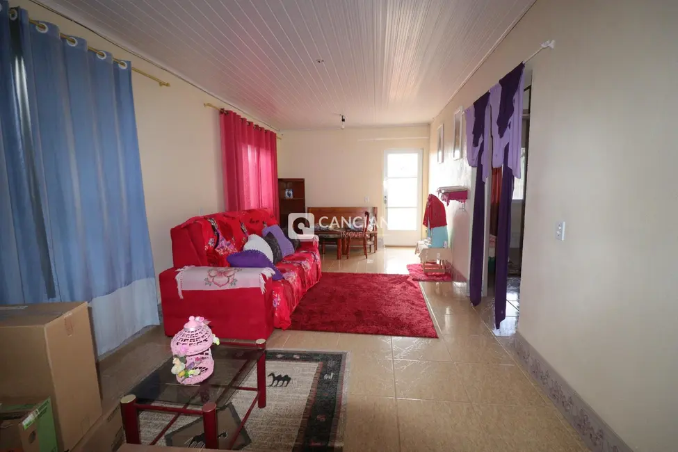 Casa com 3 quartos para alugar, 100m2 em Santa Maria - RS - imagem 8 Foto 8 de Casa com 3 quartos para alugar, 100m2 em Santa Maria - RS