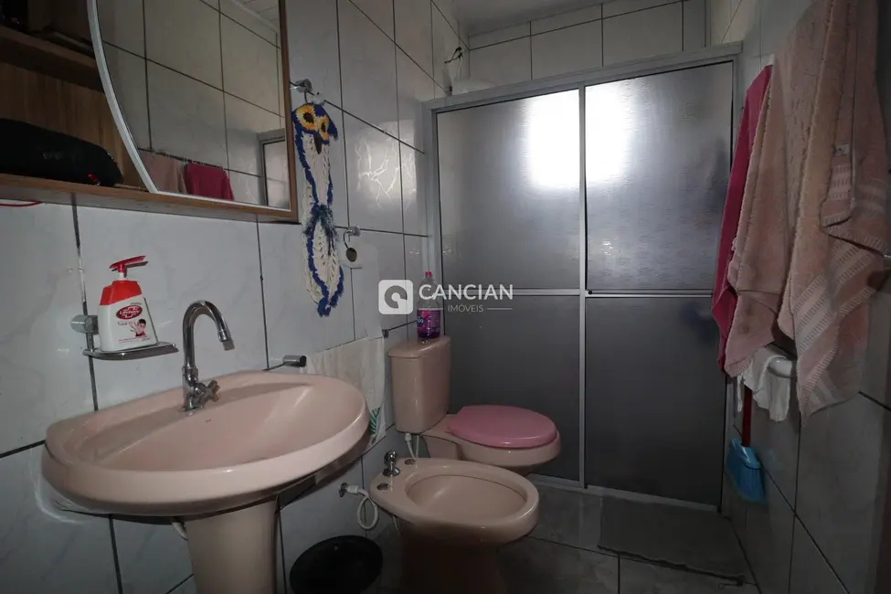 Casa com 3 quartos para alugar, 100m2 em Santa Maria - RS - imagem 5 Foto 5 de Casa com 3 quartos para alugar, 100m2 em Santa Maria - RS