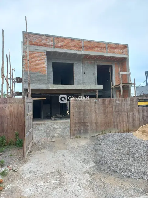 Casa com 3 quartos à venda, 189m2 em São José, Santa Maria - RS - imagem 8 Foto 8 de Casa com 3 quartos à venda, 189m2 em São José, Santa Maria - RS