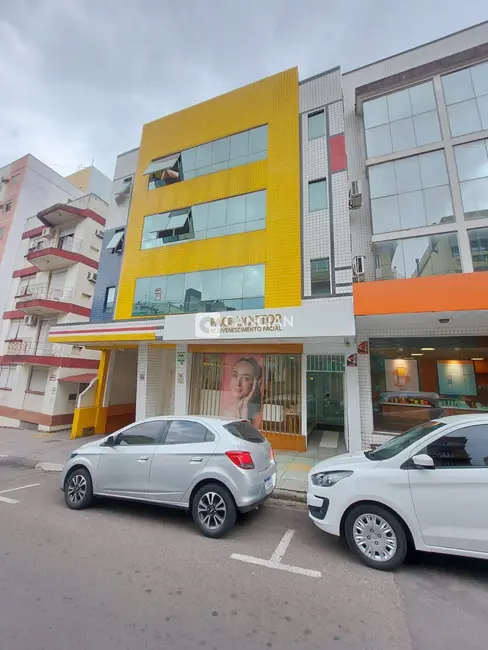 Foto 7 de Apartamento com 1 quarto à venda, 32m2 em Centro, Santa Maria - RS