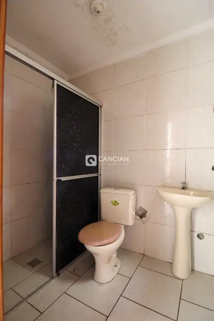 Apartamento com 2 quartos para alugar, 70m2 em Centro, Santa Maria - RS - imagem 9 Foto 9 de Apartamento com 2 quartos para alugar, 70m2 em Centro, Santa Maria - RS