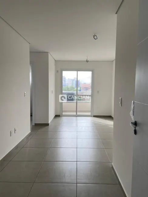 Foto 1 de Apartamento com 2 quartos à venda, 54m2 em Camobi, Santa Maria - RS