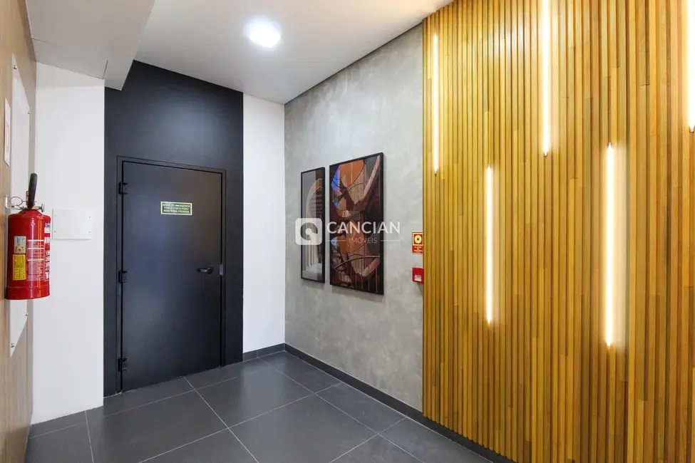 Foto 1 de Sala Comercial com 1 quarto para alugar, 105m2 em Centro, Santa Maria - RS