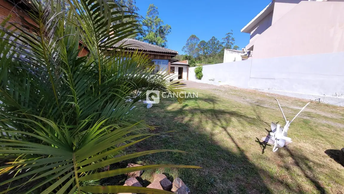 Casa com 2 quartos à venda, 120m2 em Dom Antônio Reis, Santa Maria - RS - imagem 9 Foto 9 de Casa com 2 quartos à venda, 120m2 em Dom Antônio Reis, Santa Maria - RS