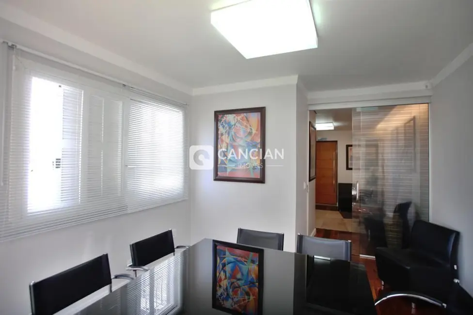 Foto 3 de Loja com 5 quartos à venda, 218m2 em Nossa Senhora de Lourdes, Santa Maria - RS