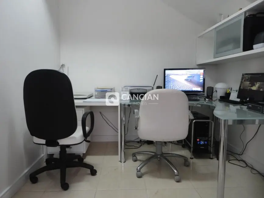 Foto 5 de Loja com 5 quartos à venda, 218m2 em Nossa Senhora de Lourdes, Santa Maria - RS