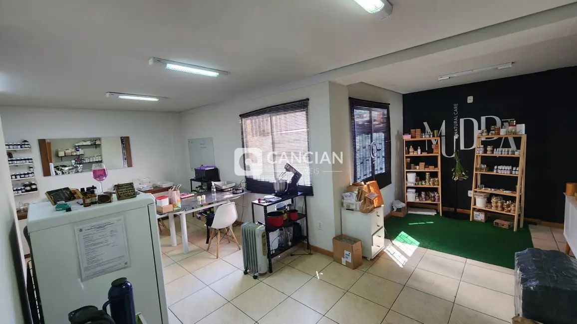 Sala Comercial com 2 quartos à venda, 53m2 em Centro, Santa Maria - RS - imagem 4 Foto 4 de Sala Comercial com 2 quartos à venda, 53m2 em Centro, Santa Maria - RS