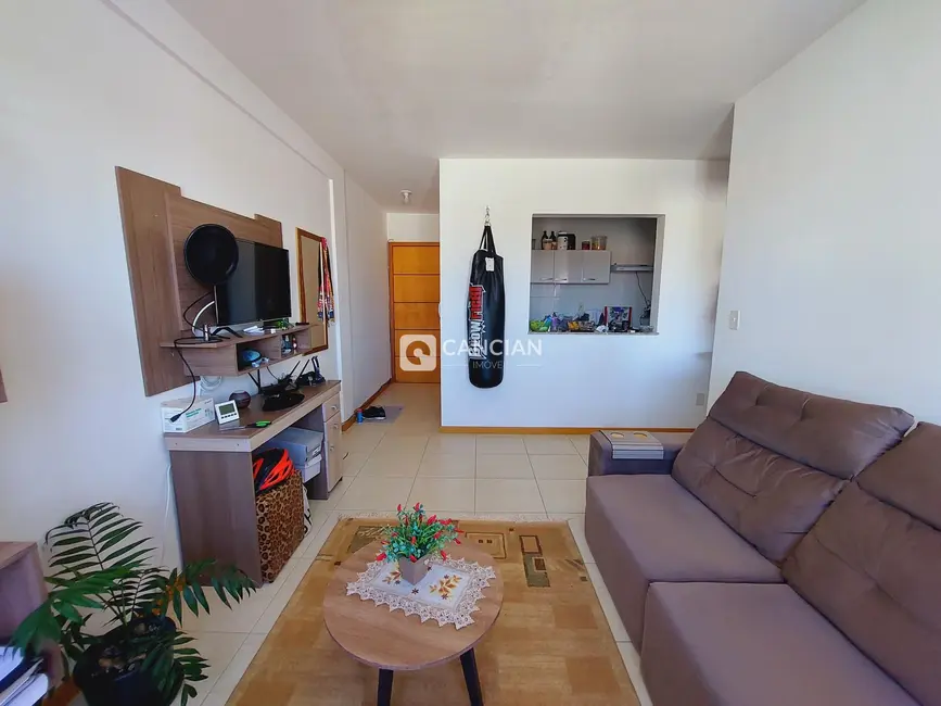 Foto 3 de Apartamento com 1 quarto à venda, 41m2 em Camobi, Santa Maria - RS