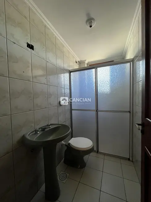 Foto 9 de Apartamento com 3 quartos para alugar, 81m2 em Patronato, Santa Maria - RS