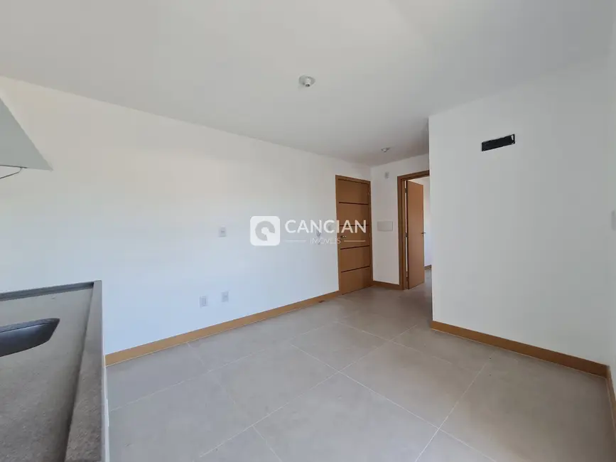 Foto 3 de Apartamento com 1 quarto para alugar, 37m2 em Centro, Santa Maria - RS