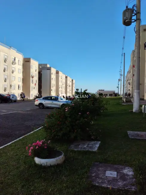 Foto 9 de Apartamento com 2 quartos à venda, 38m2 em Urlândia, Santa Maria - RS