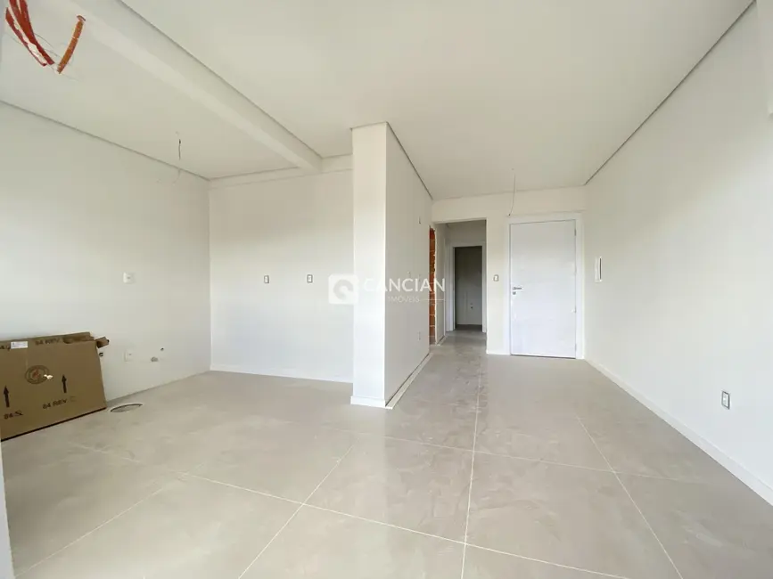 Foto 3 de Apartamento com 2 quartos à venda, 56m2 em Centro, Santa Maria - RS