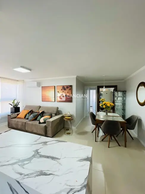 Foto 4 de Apartamento com 2 quartos à venda, 75m2 em Nossa Senhora das Dores, Santa Maria - RS