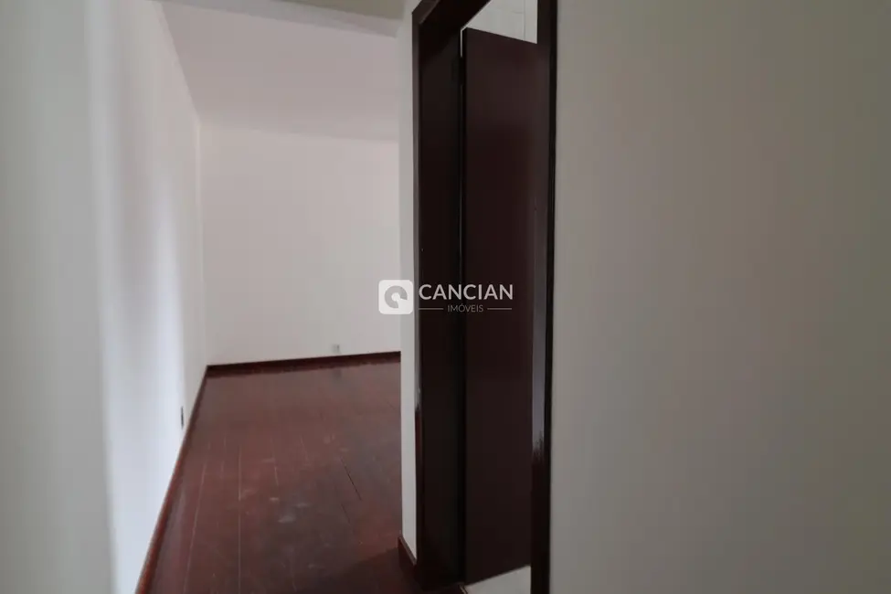 Apartamento com 3 quartos para alugar, 143m2 em Nossa Senhora das Dores, Santa Maria - RS - imagem 3 Foto 3 de Apartamento com 3 quartos para alugar, 143m2 em Nossa Senhora das Dores, Santa Maria - RS