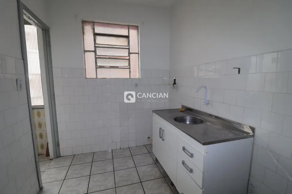 Foto 4 de Kitnet com 1 quarto para alugar, 46m2 em Nossa Senhora do Rosário, Santa Maria - RS