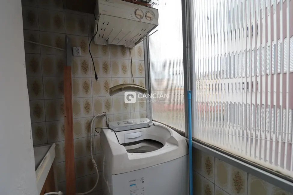 Foto 6 de Kitnet com 1 quarto para alugar, 46m2 em Nossa Senhora do Rosário, Santa Maria - RS