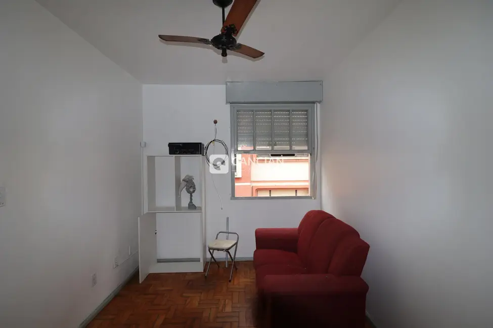 Foto 3 de Kitnet com 1 quarto para alugar, 46m2 em Nossa Senhora do Rosário, Santa Maria - RS