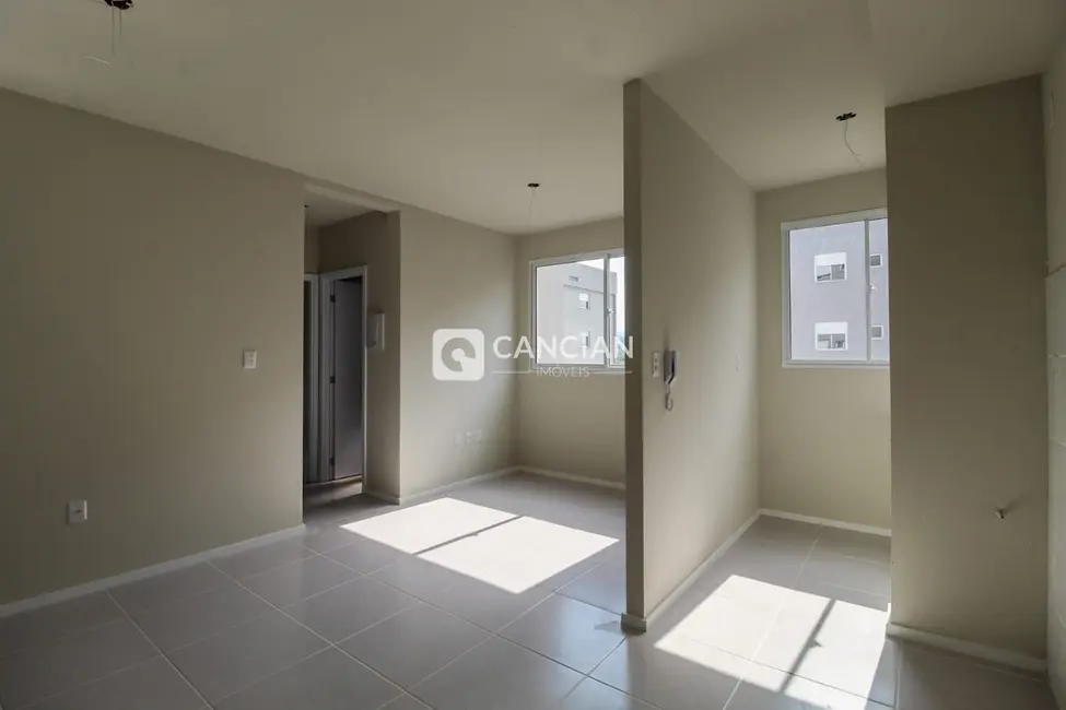 Foto 2 de Apartamento com 2 quartos à venda, 47m2 em Patronato, Santa Maria - RS