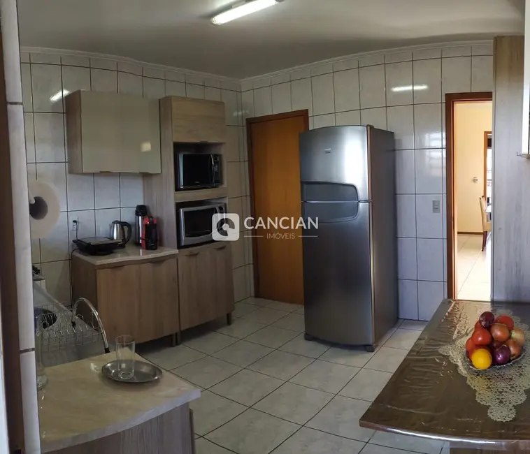 Foto 9 de Loja com 3 quartos à venda, 300m2 em Juscelino Kubitschek, Santa Maria - RS