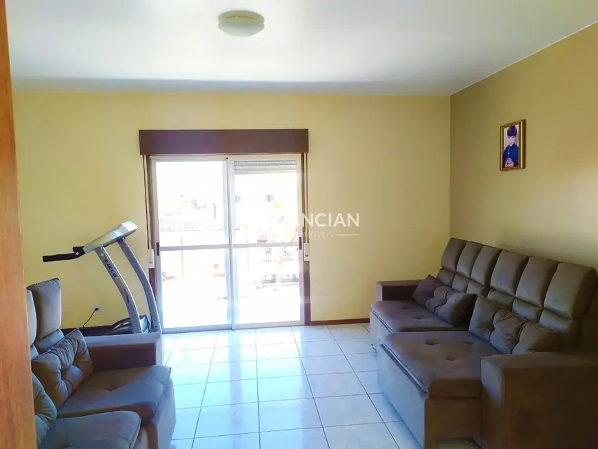 Foto 8 de Loja com 3 quartos à venda, 300m2 em Juscelino Kubitschek, Santa Maria - RS