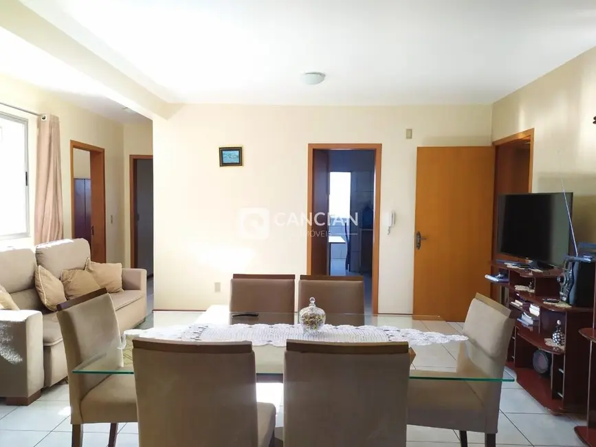 Foto 6 de Loja com 3 quartos à venda, 300m2 em Juscelino Kubitschek, Santa Maria - RS