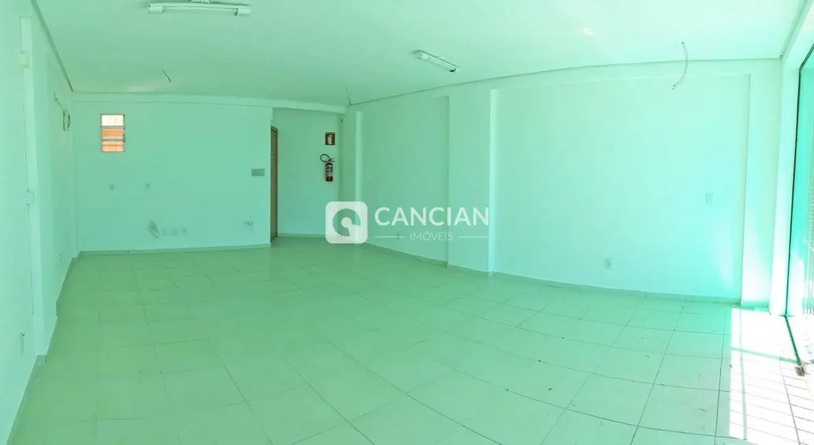 Foto 3 de Loja à venda, 44m2 em Nossa Senhora do Rosário, Santa Maria - RS