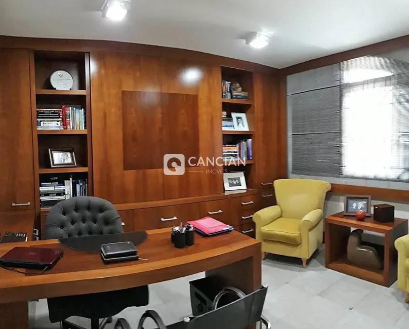 Foto 4 de Loja à venda, 625m2 em Nossa Senhora Medianeira, Santa Maria - RS