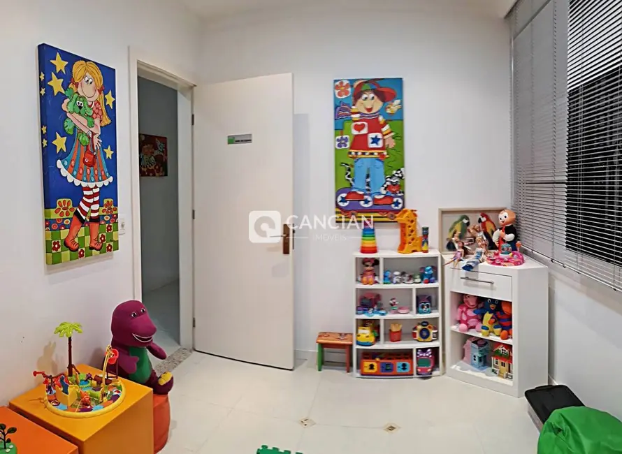 Foto 8 de Loja à venda, 625m2 em Nossa Senhora Medianeira, Santa Maria - RS