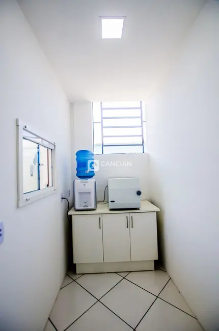 Foto 7 de Loja com 4 quartos à venda, 180m2 em Camobi, Santa Maria - RS