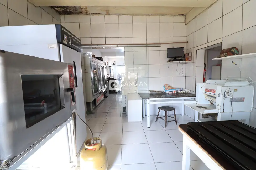 Loja com 3 quartos para alugar, 72m2 em Urlândia, Santa Maria - RS - imagem 9 Foto 9 de Loja com 3 quartos para alugar, 72m2 em Urlândia, Santa Maria - RS