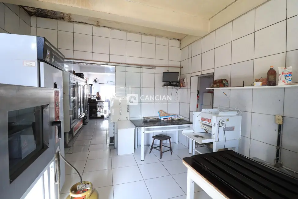 Loja com 3 quartos para alugar, 72m2 em Urlândia, Santa Maria - RS - imagem 8 Foto 8 de Loja com 3 quartos para alugar, 72m2 em Urlândia, Santa Maria - RS
