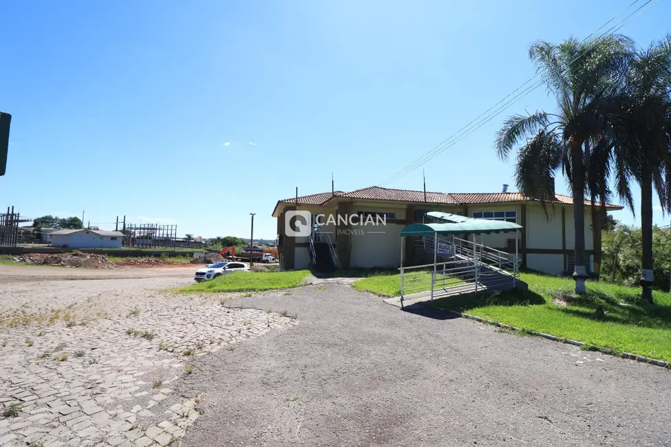 Foto 2 de Loja com 3 quartos para alugar, 385m2 em Nossa Senhora Medianeira, Santa Maria - RS