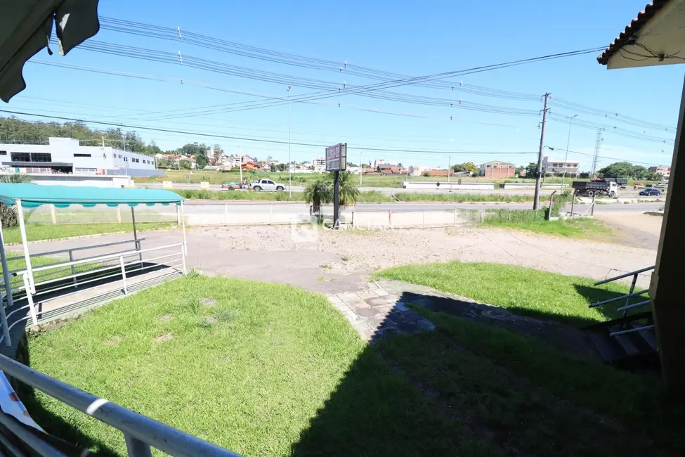 Foto 7 de Loja com 3 quartos para alugar, 385m2 em Nossa Senhora Medianeira, Santa Maria - RS