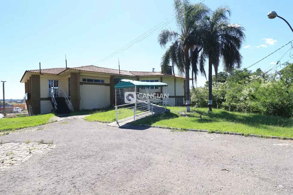Foto 1 de Loja com 3 quartos para alugar, 385m2 em Nossa Senhora Medianeira, Santa Maria - RS
