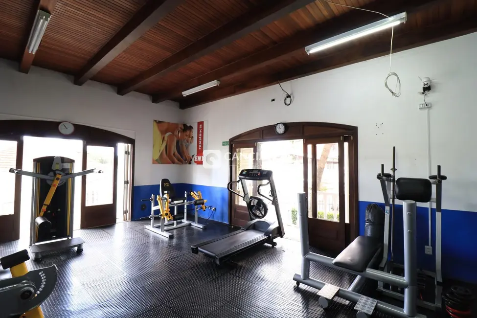 Foto 6 de Loja com 6 quartos para alugar, 458m2 em Nossa Senhora de Lourdes, Santa Maria - RS