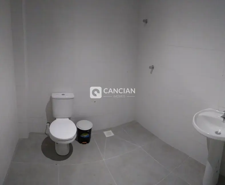 Foto 4 de Loja com 1 quarto para alugar, 73m2 em Nossa Senhora de Fátima, Santa Maria - RS